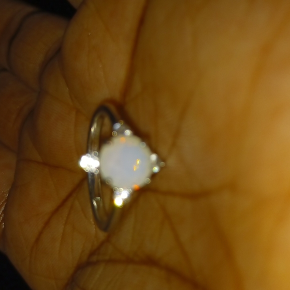 Opal ring - Picture 2 of 4